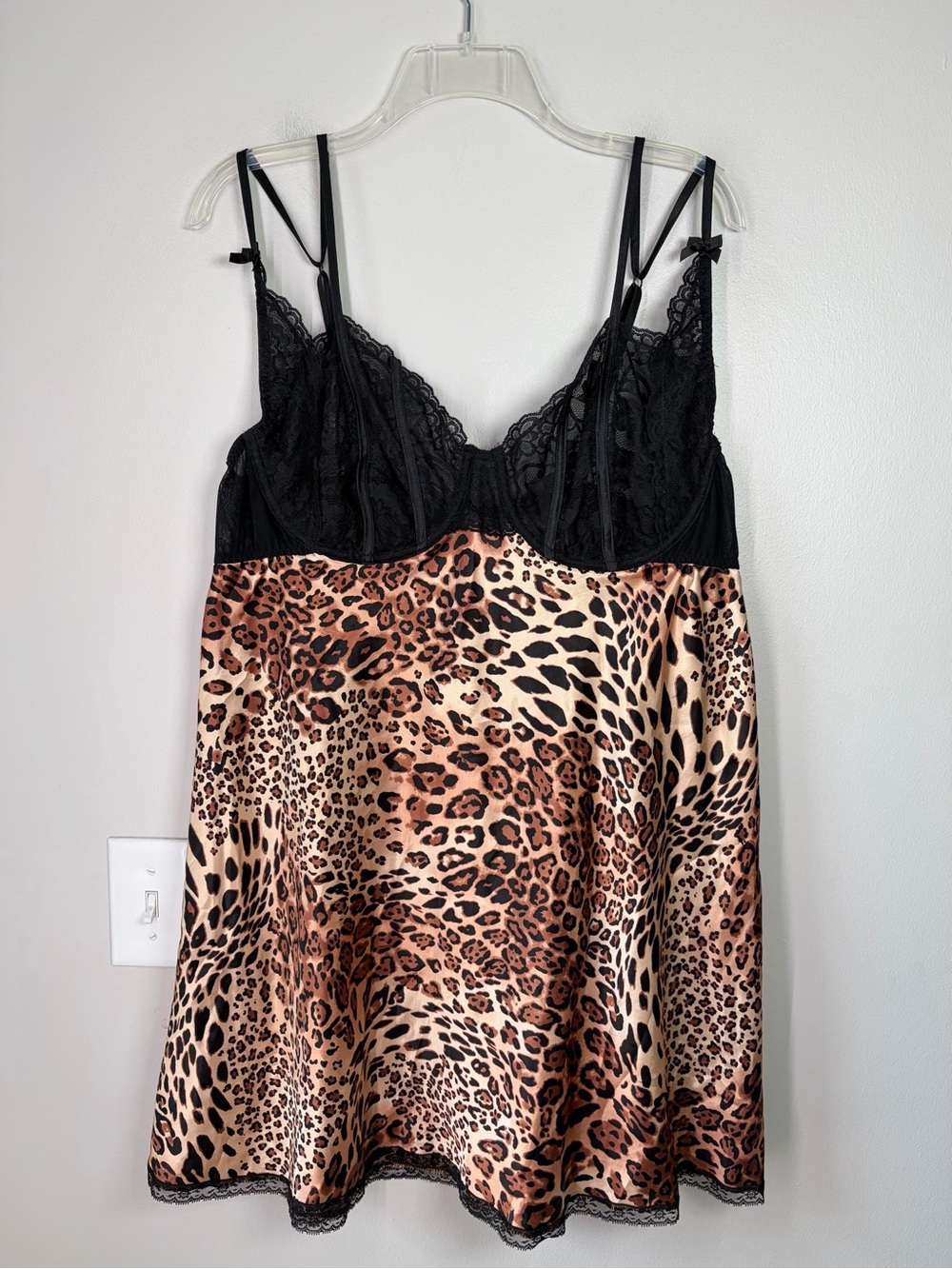 Morgan Taylor Intimates Black Lace Leopard Print Satin Strappy Mini Slip Dress